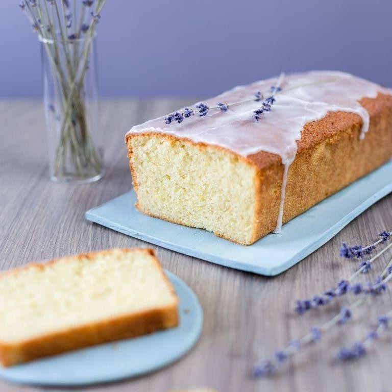 Lemon Drizzle Cake with Lavender