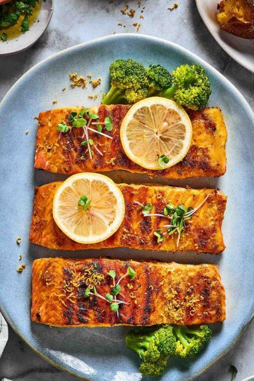Lemon Pepper Salmon Hibachi