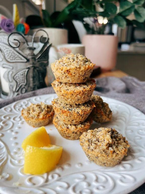Lemon Poppy Seed Cereal Bites