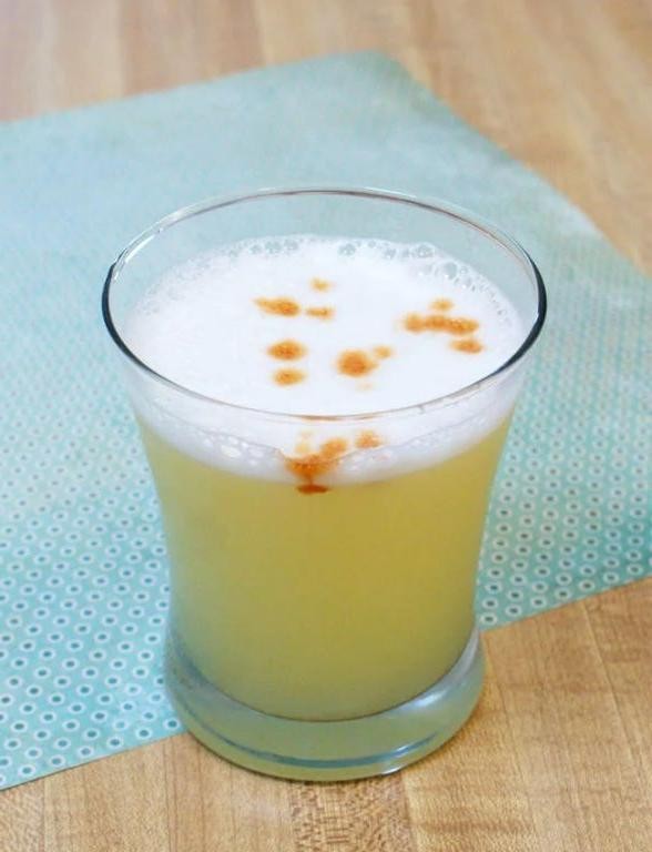 Lemongrass Ginger Pisco Sour