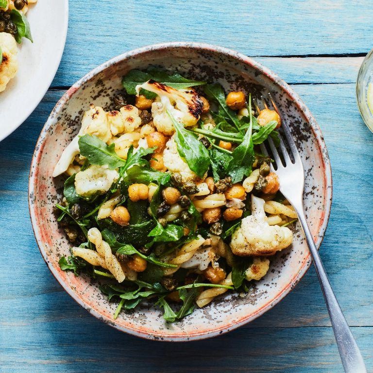 Lemony Chickpea and Arugula Pasta