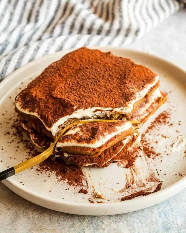 Lightened-up tiramisu with low-fat mascarpone