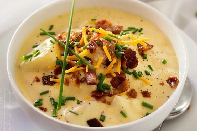 Loaded Baked Potato Soup with Cheddar and Chives