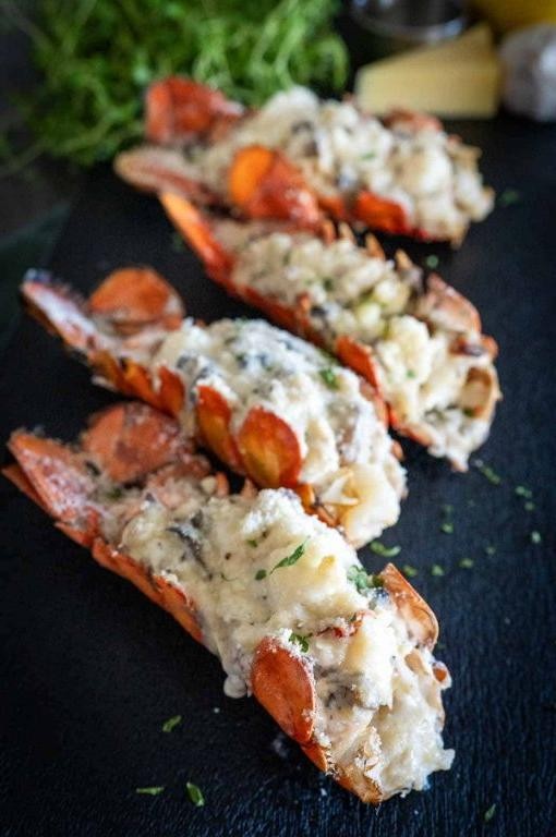 Lobster Thermidor with Gruyère Gratin