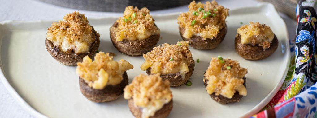 Mac and Cheese Stuffed Mushrooms