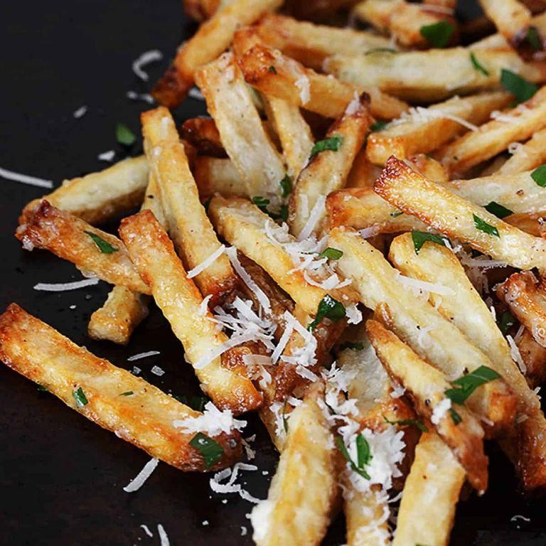 Mangú Fries with Garlic Aioli