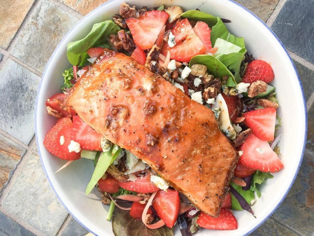 Maple Glazed Salmon Salad with Pecans