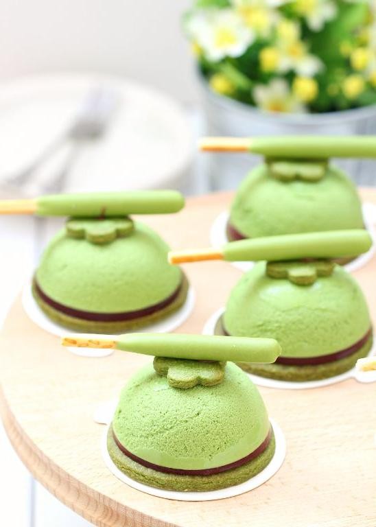 Matcha Mousse Mini Graham Cracker Tarts