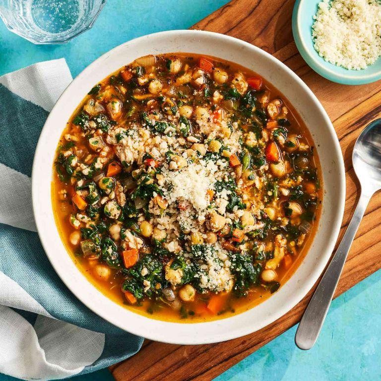 Mediterranean Chickpea and Spinach Stew