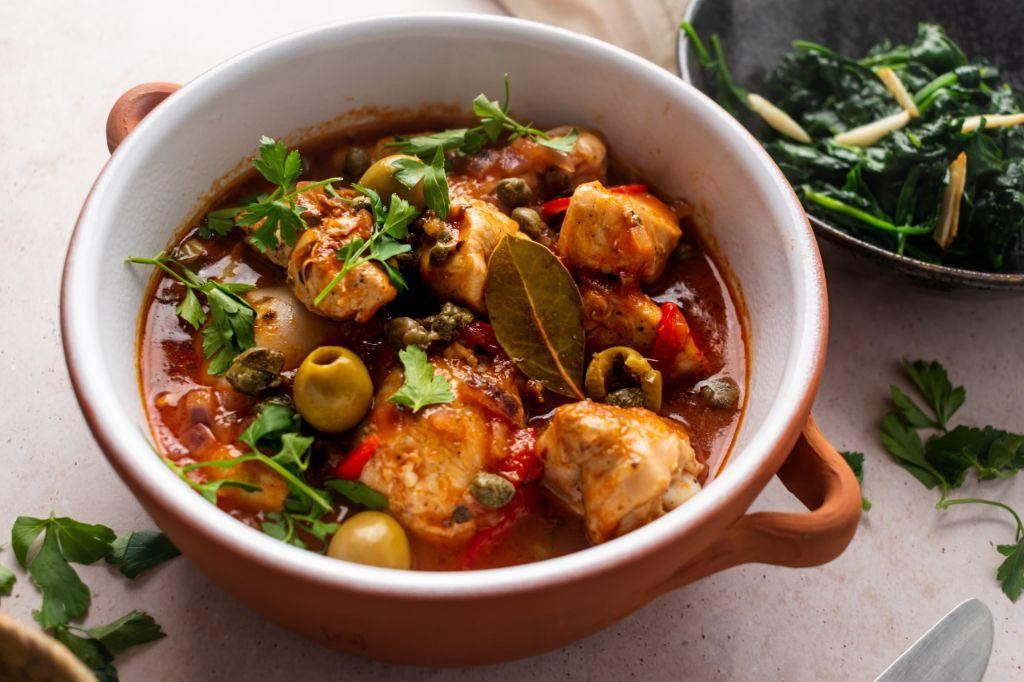 Mediterranean Olive Stew Chicken