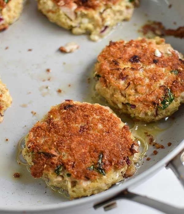 Mediterranean Tuna Cakes with Feta and Olives