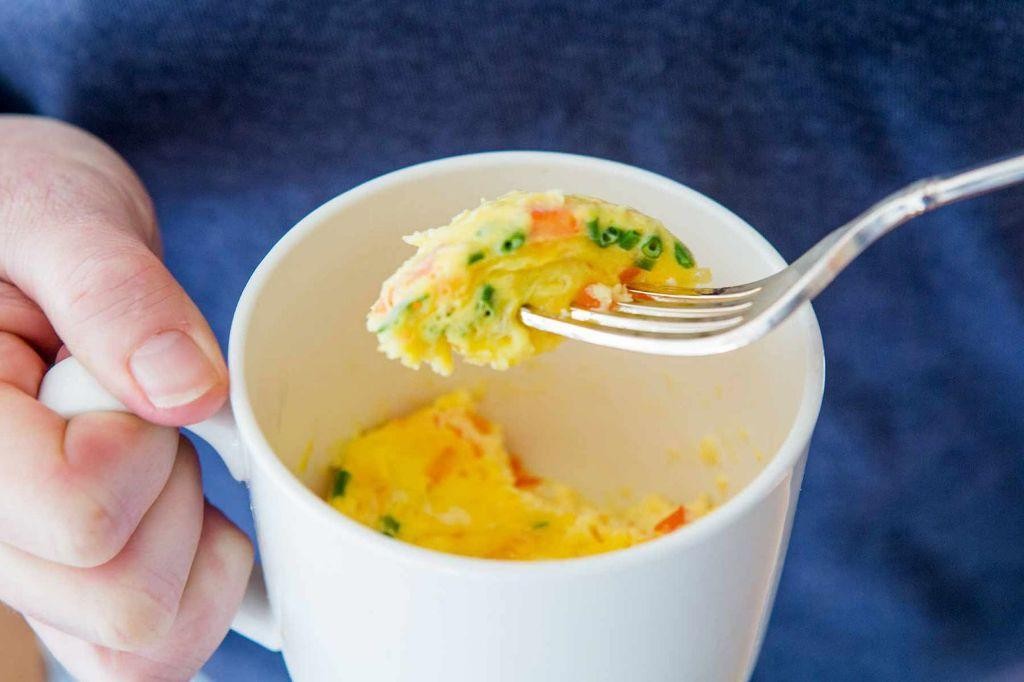 Microwave Omelet in a Mug