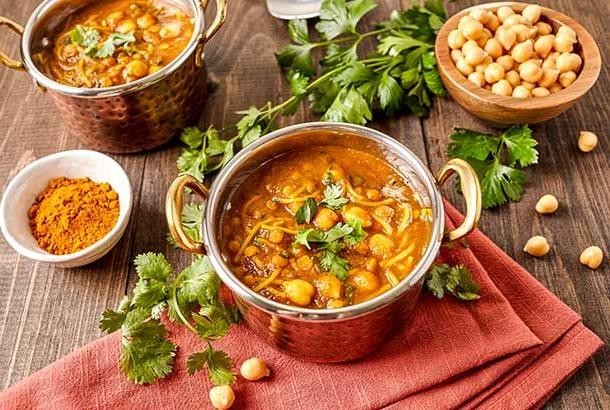 Moroccan Harira (Lentil and Chickpea Soup)