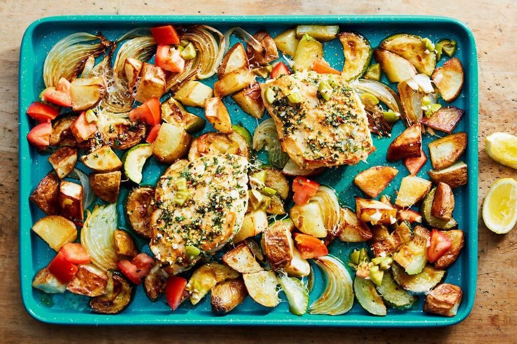 One Pan Pork Chops with Zucchini and Tomatoes