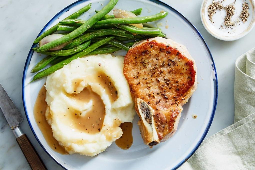 Pan-Fried Bone-In Pork Chops with Garlic Mashed Potatoes