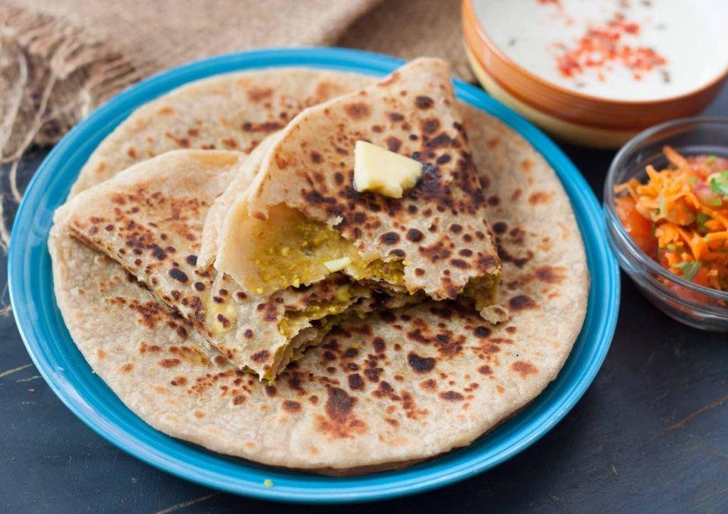 Paneer and Peas Stuffed Roti
