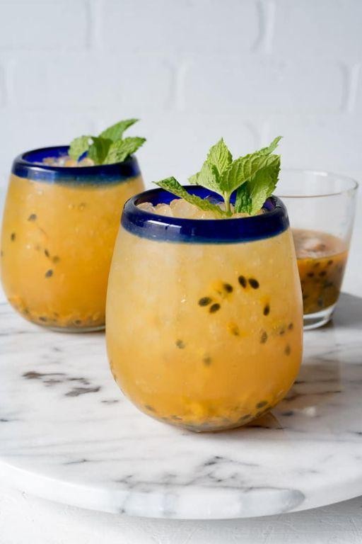 Passion Fruit Moscow Mule