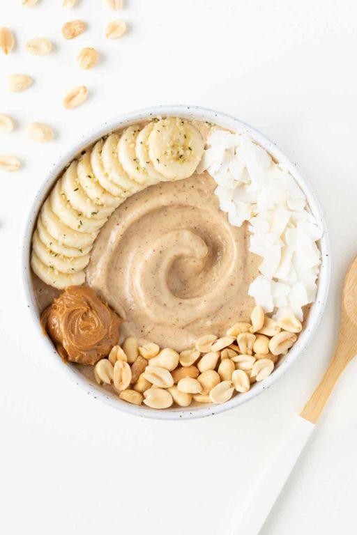 Peanut Butter Banana Smoothie Bowl