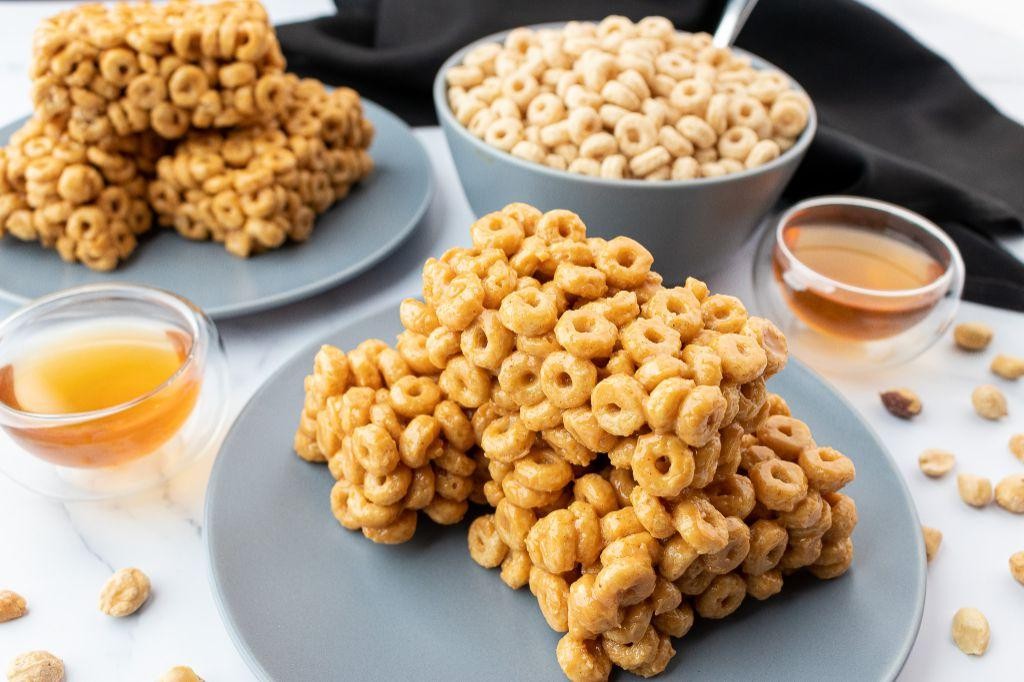 Peanut Butter Honey Cereal Snack