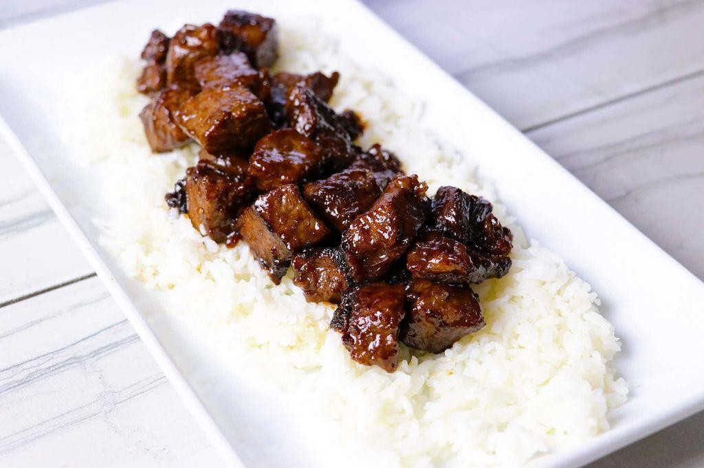Peppered Beef Sticks with Bourbon Glaze