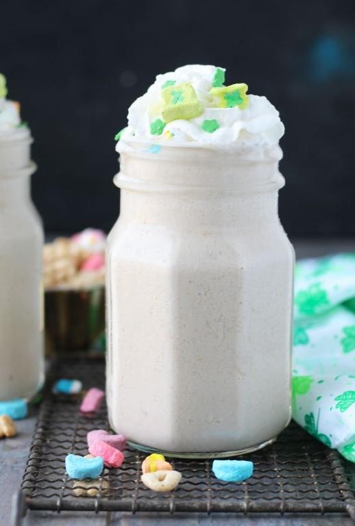 Peppermint Patty Baileys Shake