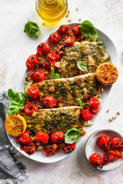 Pesto Salmon Salad with Cherry Tomatoes