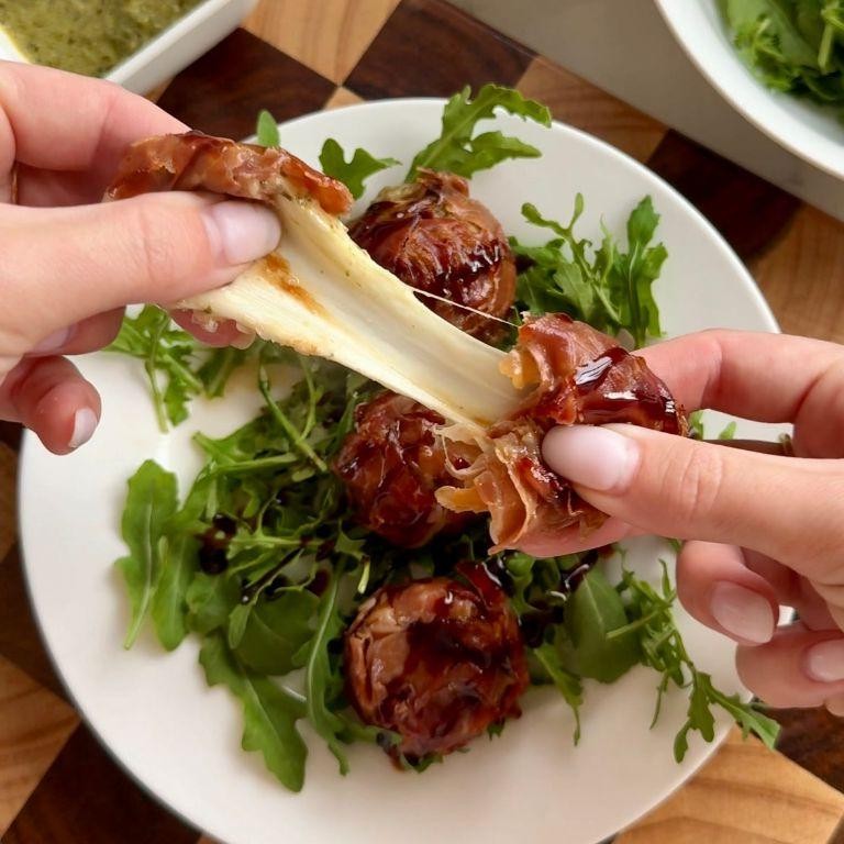 Pesto Satin Balls
