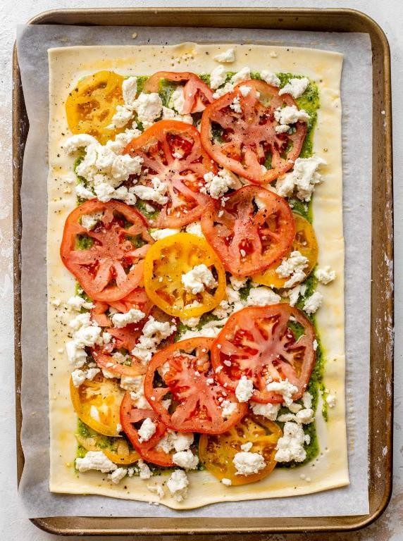 Pesto and Mozzarella Puff Pastry Pizza