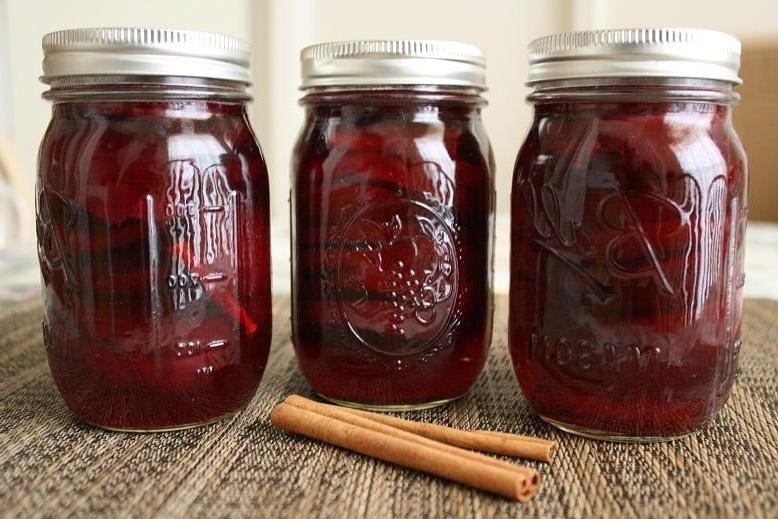 Pickled Beets with Cinnamon and Cloves