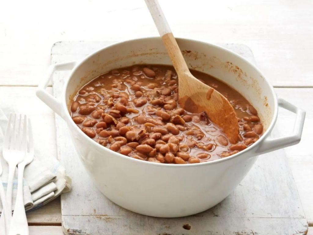 Pinto beans with bacon