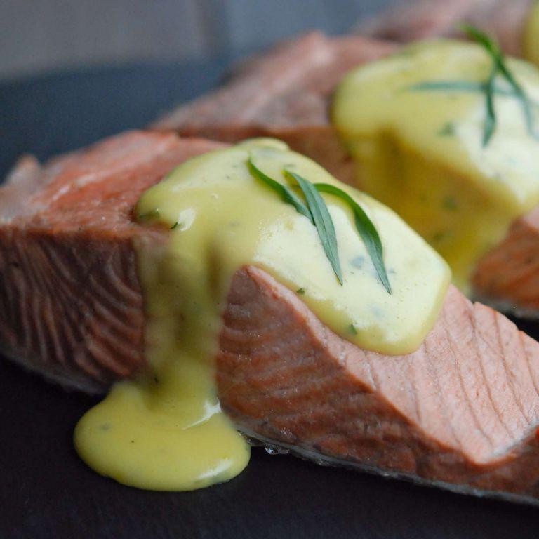 Poached Salmon with Hollandaise Sauce