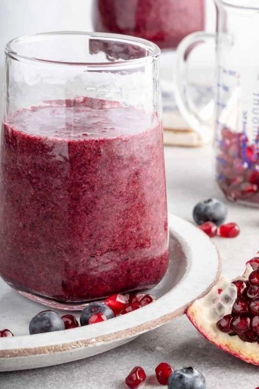 Pomegranate and Blueberry Power Juice