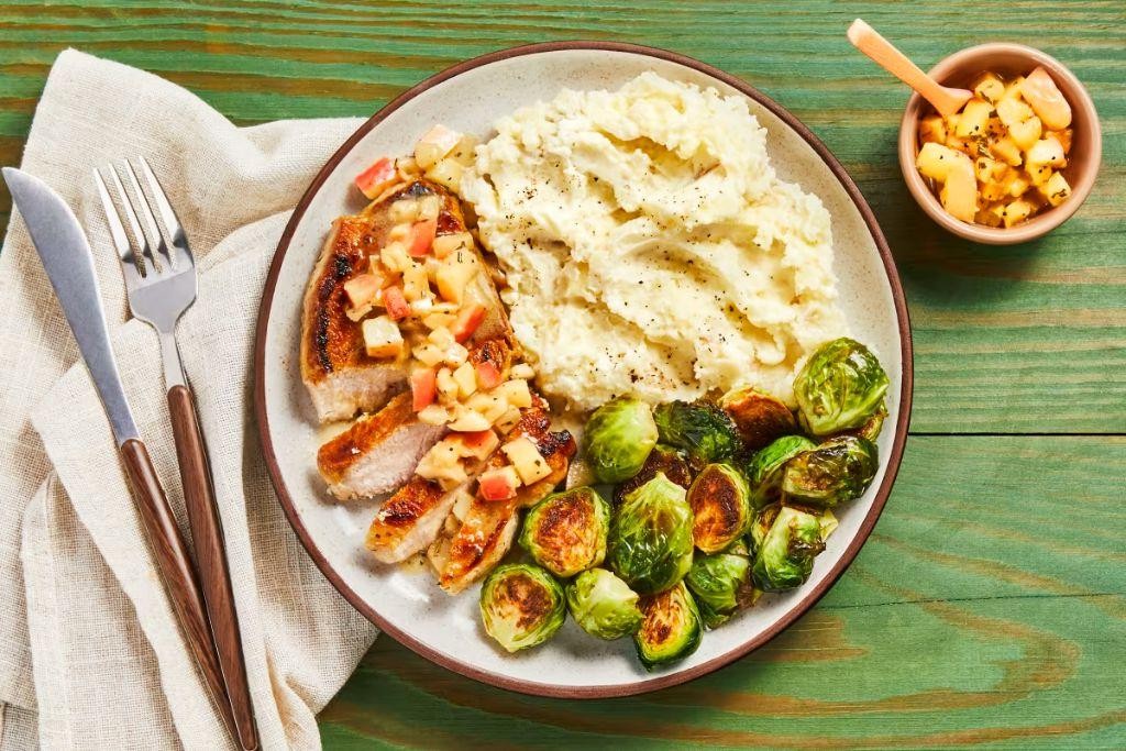 Pork Chops with Apple and Rosemary Gravy