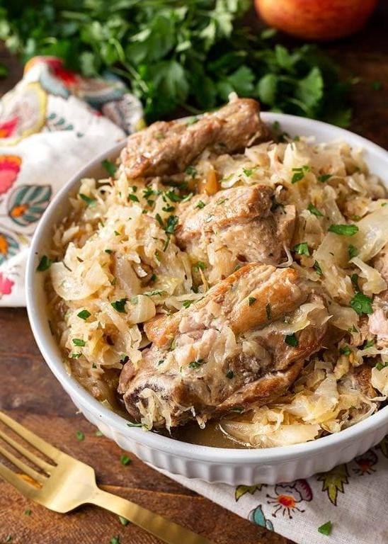Pork Ribs with Sauerkraut and Caraway