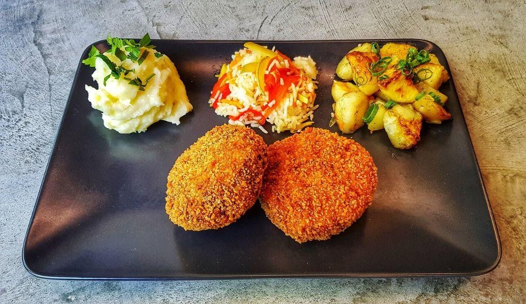 Pârjoale Moldovenești (Moldovan Meatballs)