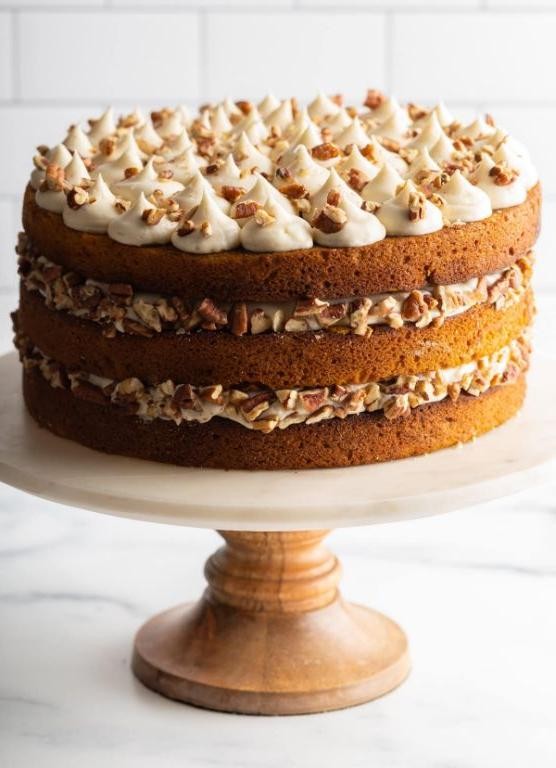 Pumpkin Spice Cake with Maple Glaze
