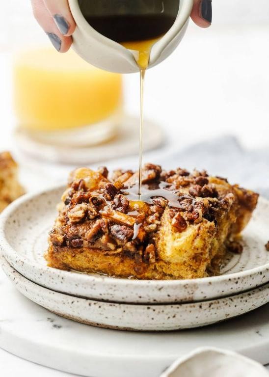 Pumpkin and Apple Casserole with Cinnamon Streusel