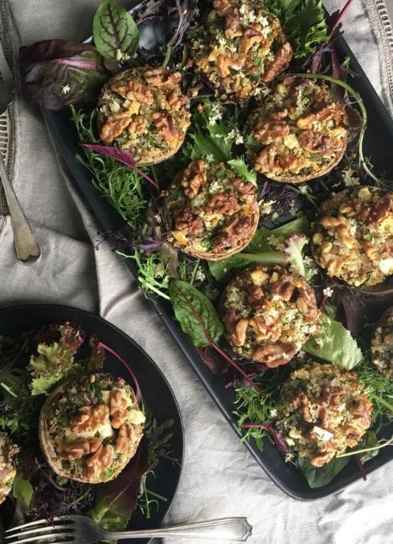 Quinoa and Spinach Stuffed Mushrooms