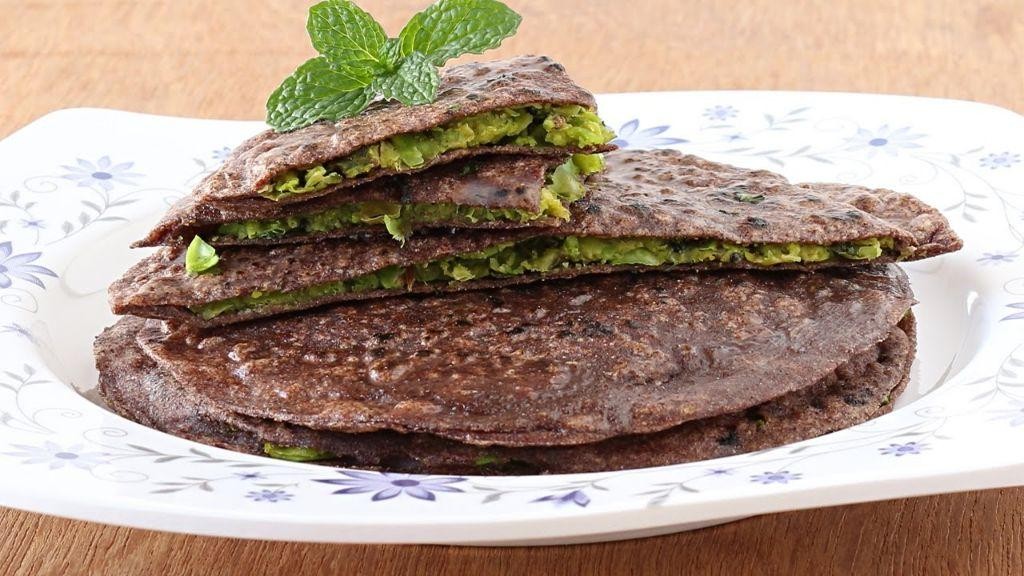 Ragi Flour Paratha with Mint Chutney