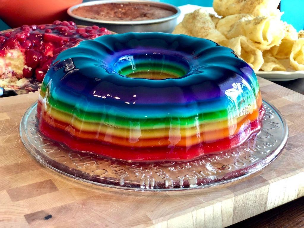Rainbow Jelly Candy Mold Delights