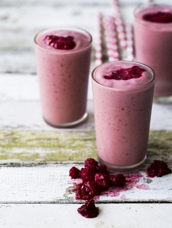 Raspberry Avocado Smoothie