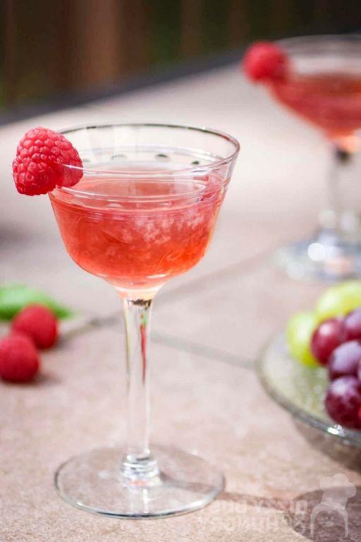 Raspberry Infused Vodka Gimlet