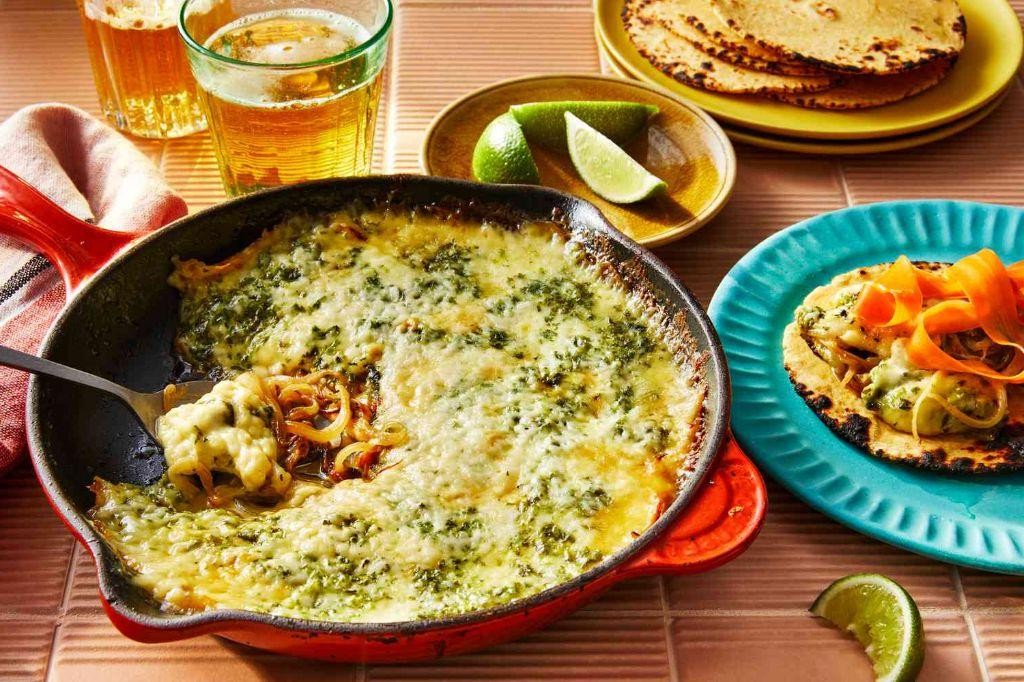 Roasted Garlic Queso Flameado