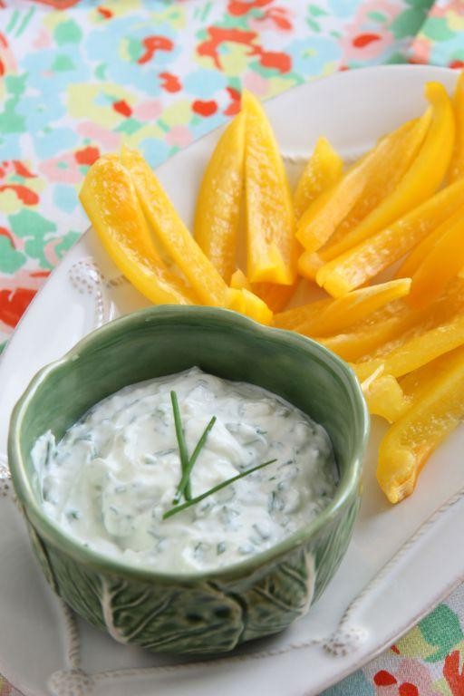 Roasted Garlic and Chive Greek Yogurt Dip