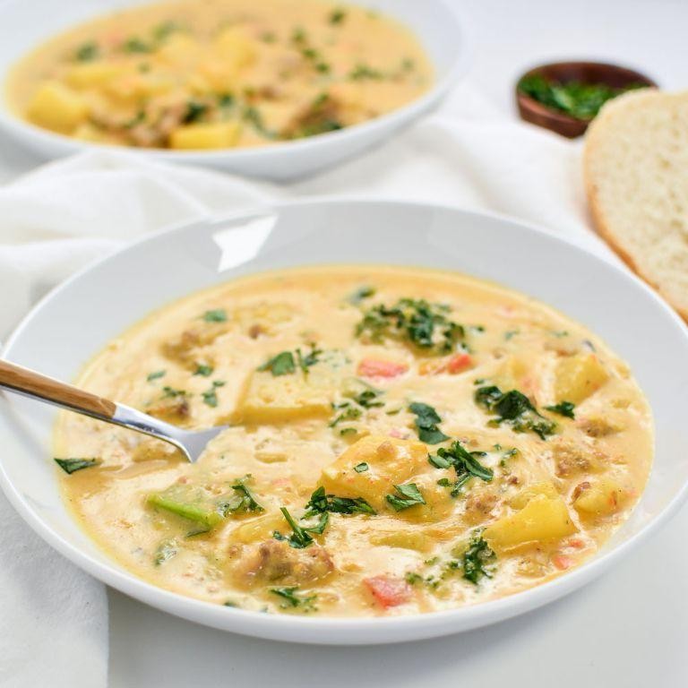 Roasted Garlic and Kale Soup