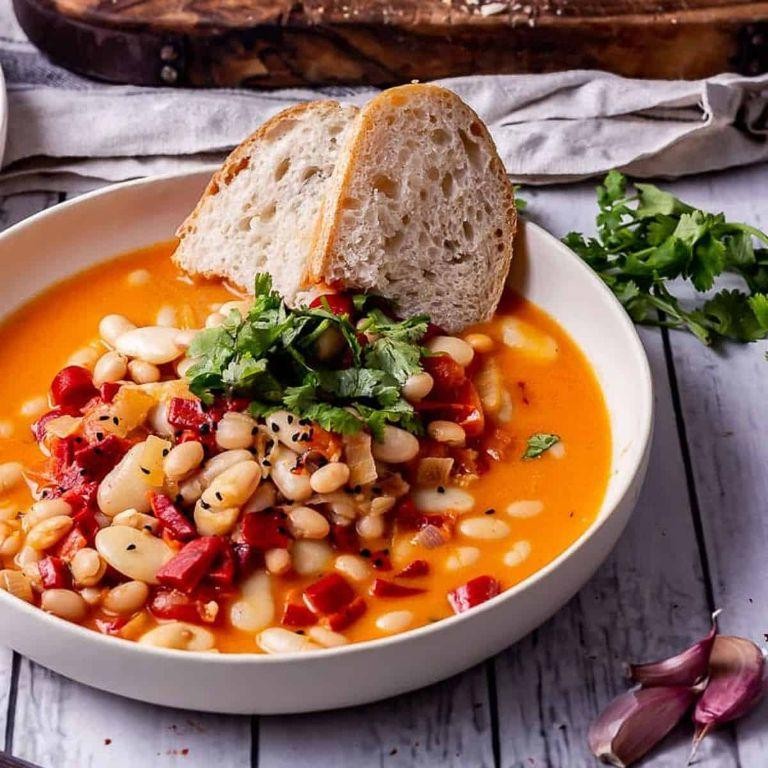 Roasted Red Pepper and White Bean Stew