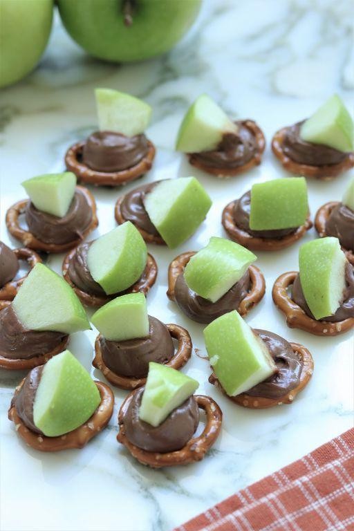 Rolo Caramel Apple Slices