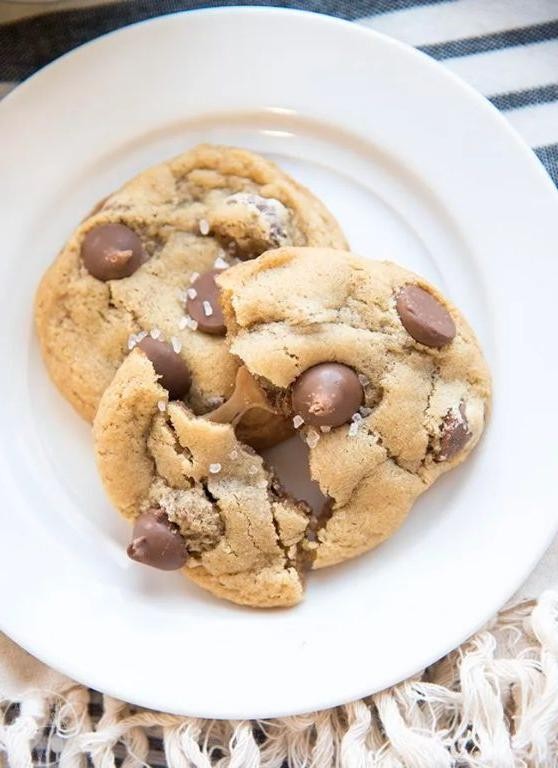Rolo Stuffed Chocolate Chip Cookies