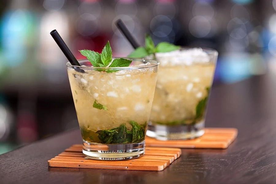 Rum Mint Julep with Lime