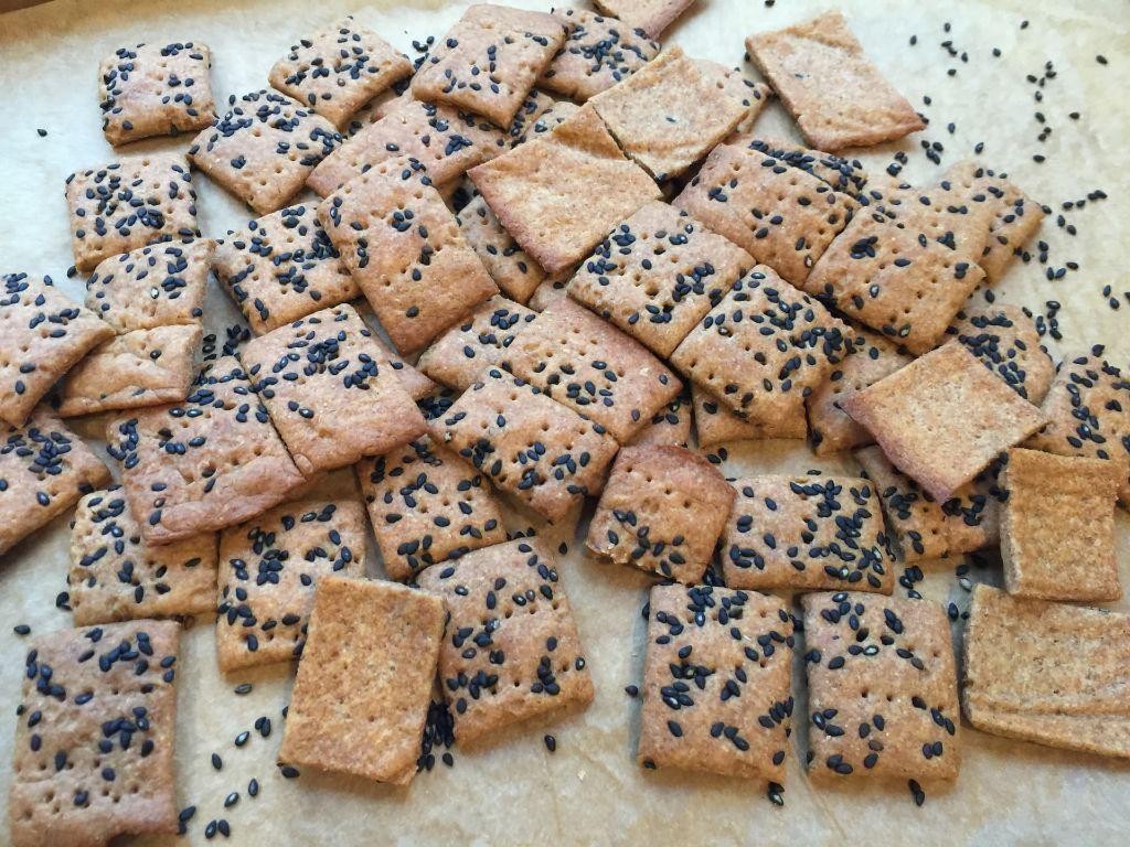 Rye Flour Sourdough Crackers